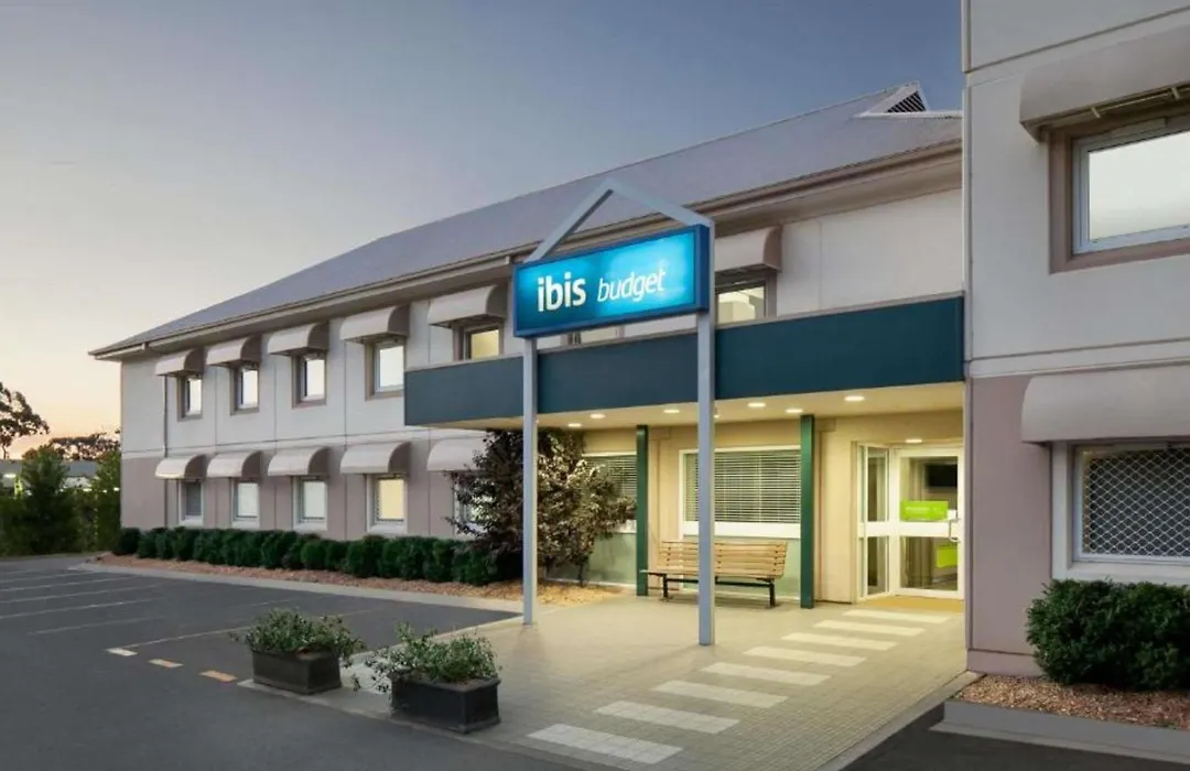 Ibis Budget Canberra-1